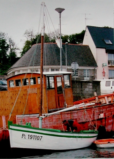 Le Petit Louis en 1994 (photo G. Prigent) ; Le Petit Louis en 1994 