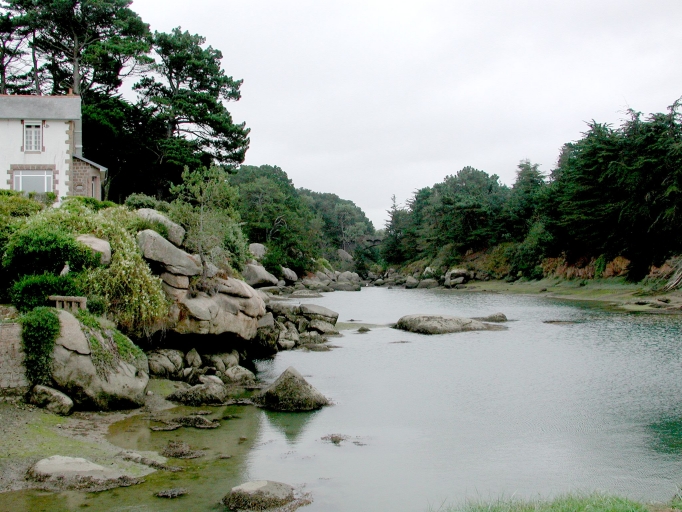 Bief du moulin à marée du Petit Traoueïro (Perros-Guirec)