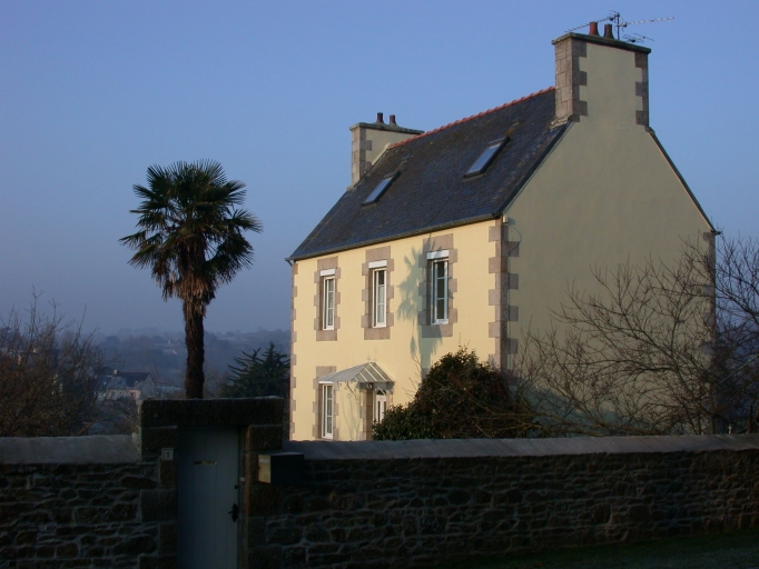 Maison, 1 rue des Hortensias (Saint-Quay-Perros)