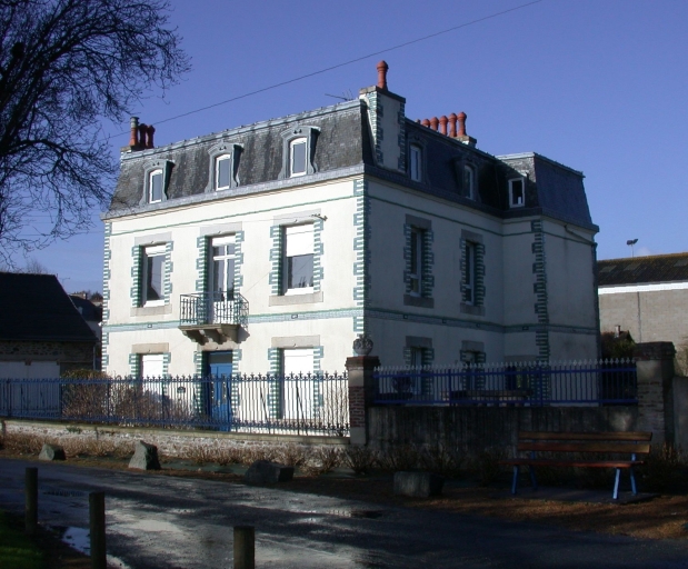 Vue générale (élévation antérieure)