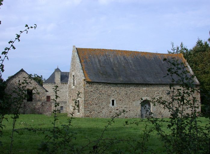 Matignon, manoir de la Vigne (2ème moitié du 16ème siècle) ; Vue générale ; Matignon, manoir de la Vigne (2ème moitié du 16ème siècle, 17ème siècle et 18ème siècle)