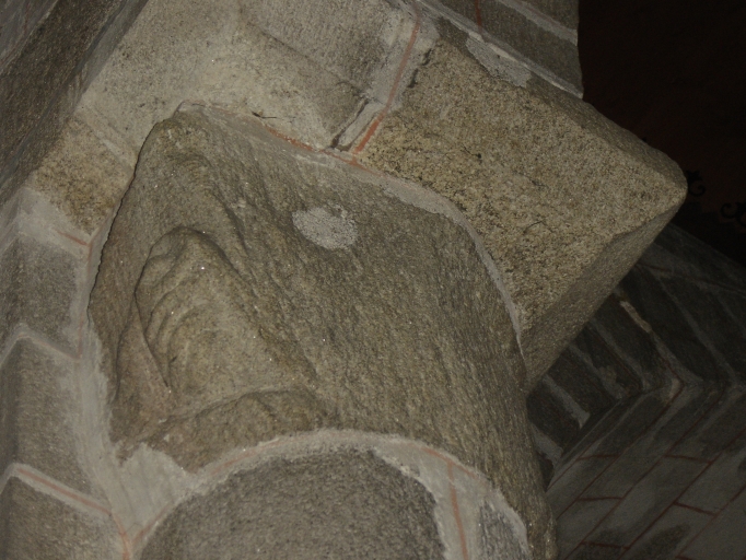 Chapiteau de la croisée du transept