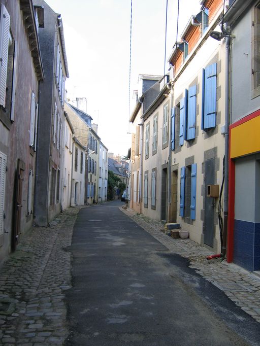 Vue générale de la rue de Dixmude