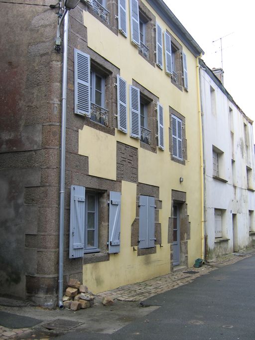 Maison de l'armateur Torrec de Basse-Maison au n° 3 de la rue de Dixmude ; Maison n° 43 rue de Dixmude ; Maison Torrec de Basse-Maison au n° 3 de la rue