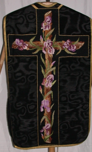 Dos de la chasuble : vue générale