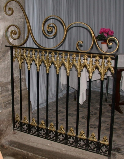 Clôtures des fonts baptismaux et de la chapelle Saint-Suliac