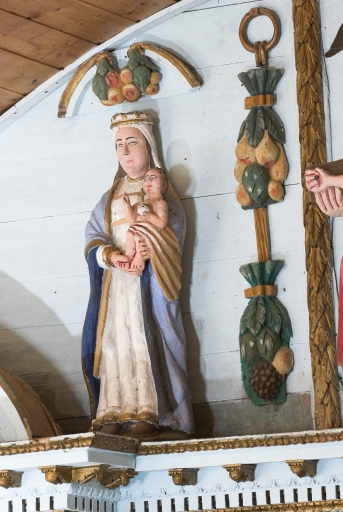 Statue : Vierge à l'Enfant
