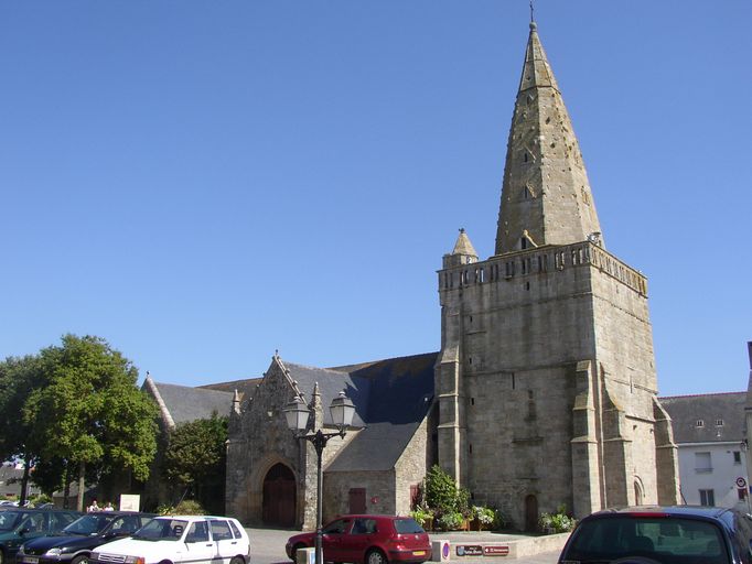 Eglise Notre-Dame-de-Larmor ; Vue générale de l'église Notre-Dame-de-Larmor