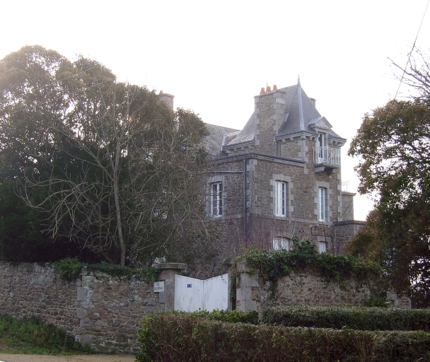 Vue générale ; Saint-Jacut-de-la-Mer, la Guérinais. Maison de notable (vers 1900)