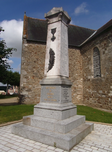 Vue générale ; Créhen, le bourg. Monument aux morts (1921)