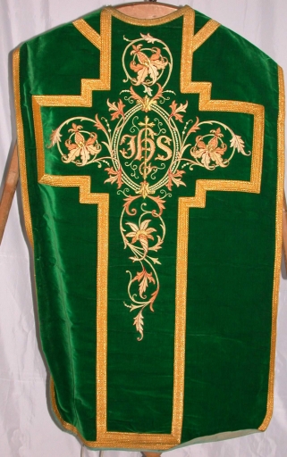 Chasuble : vue générale du dos