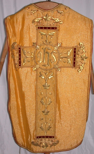 Chasuble : vue générale du dos