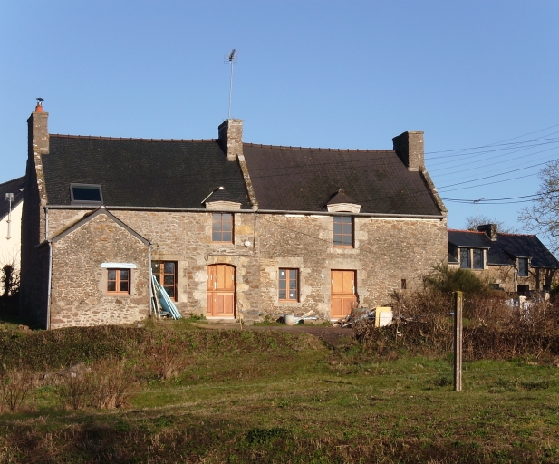 Vue générale ; Lancieux, la Mettrie. Maisons (milieu 19ème siècle)