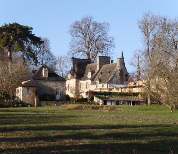Vue générale sud-ouest ; Trégon, la Haute-Mettrie. Manoir (17ème et 18ème siècles)
