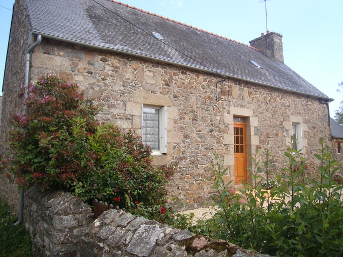 Maison, Kerbastard (Plouguiel)