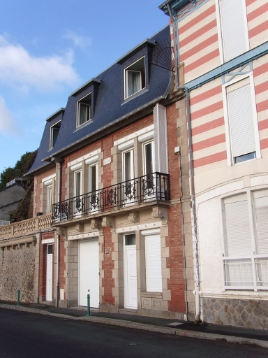 Vue générale ; Plérin, Sous-la-Tour. Maison (1er quart du 20ème siècle)
