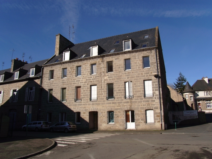 Vue générale ; Plérin, Le Légué. Maison (limite 18ème siècle 19ème siècle)