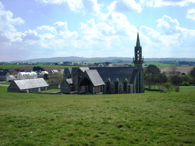 Plonévez-Porzay, chapelle Sainte-Anne-La-Palud : vue de situation nord