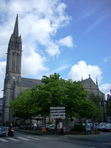Quimper, église Saint-Mathieu : vue générale sud-ouest
