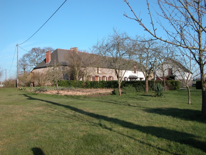 Alignement de logis ; Vue générale