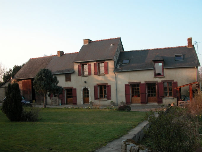 Vue générale actuelle ; Logis sur dépendance, la Niau