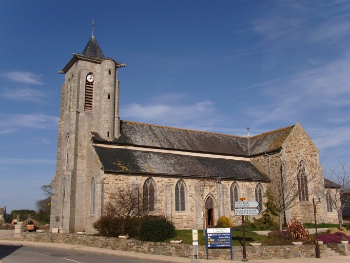 Vue générale sud ; Kerbors, le bourg. L'église paroissiale Notre-Dame (3ème quart du 19ème siècle) ; Kerbors, le bourg. L'église paroissiale Notre-Dame (1859-1861)