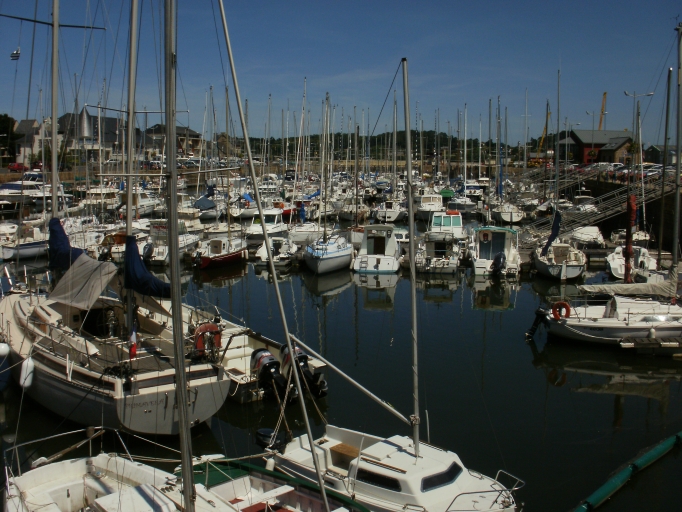 Vue du bassin de plaisance