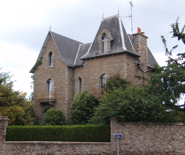 Vue générale ; Paimpol, Kerity. Maison (1er quart du 20ème siècle)