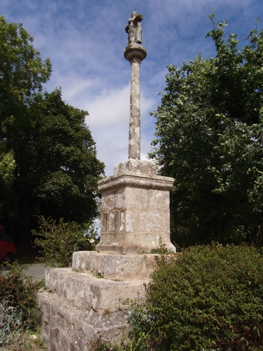 Vue générale ; Paimpol, le calvaire de Pen-Crec'h (17ème siècle ?)