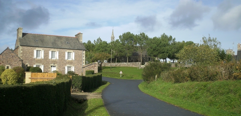 Paimpol, vue générale de l'écart de Sainte-Barbe depuis le sud-ouest ; Paimpol, vue générale de l'écart de Sainte-Barbe prise depuis le sud-ouest