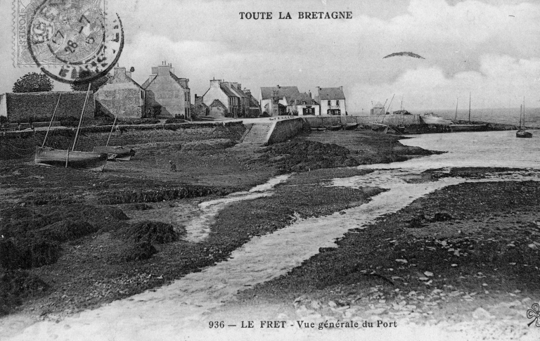 Le port, vue générale, début 20e siècle (collection particulière Didier Cadiou)