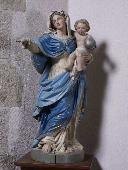 Statue : Vierge à l'Enfant (état en 2010)