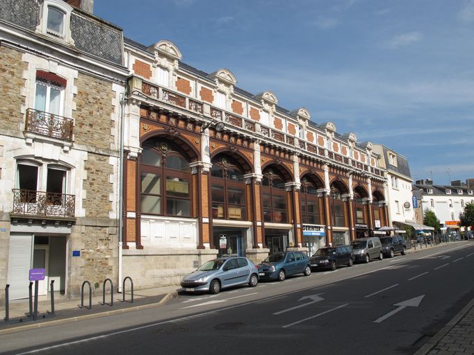 Vue générale sur rue