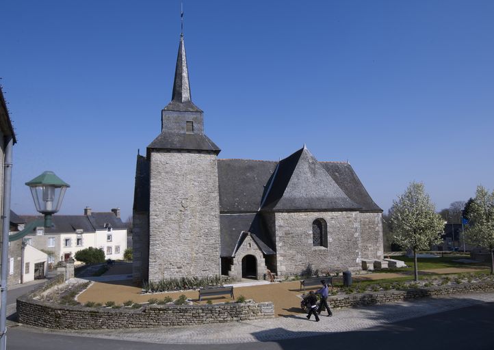 Église : élévation ouest (état en 2011)