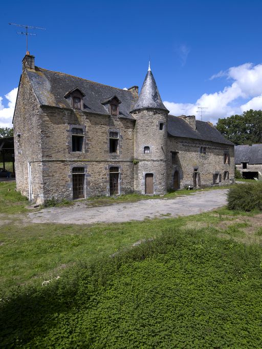 Manoir, logis : vue générale du sud-est (état en 2011)