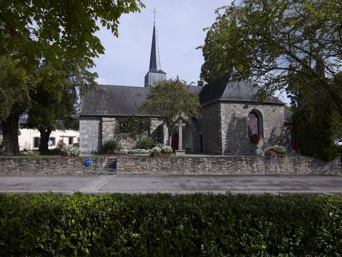 Église paroissiale : élévation sud (état en 2011)