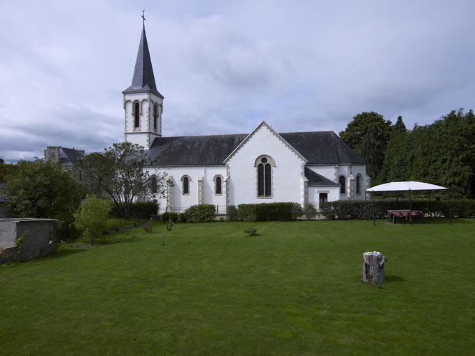 Église paroissiale : élévation est (état en 2011)