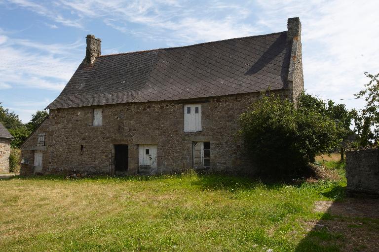 La Basse Landrie, ferme, logis mixte regrouppant des parties habitables et d'exploitation, 18e siècle ; Logis, vue générale de la façade orientée à l'ouest