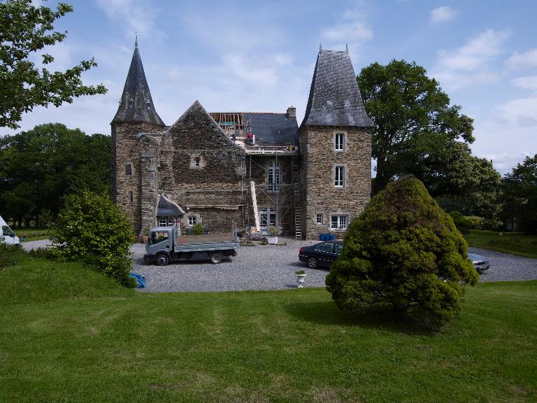 Manoir : élévation sud (état en 2012)