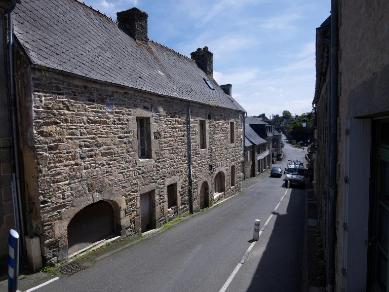 Rue de la fontaine (La Roche-Derrien fusionnée en La Roche-Jaudy en 2019)