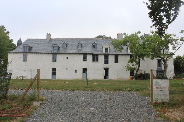 Façade est : vue générale