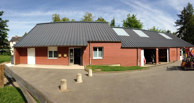 Stade d'eaux vives, 2 rue de Paris (Cesson-Sévigné)