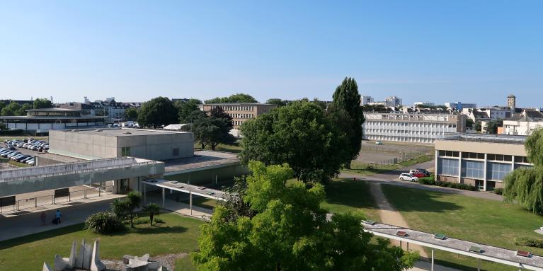 Lycée Dupuy-de-Lôme, 4 rue Jean Le Coutaller (Lorient)                    