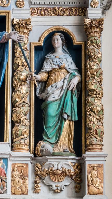 Vue générale de la statue de sainte Catherine d'Alexandrie