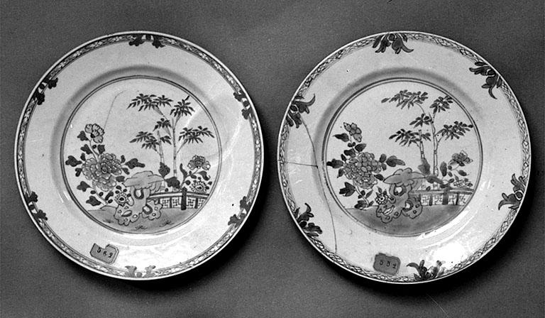 2 assiettes (paire)