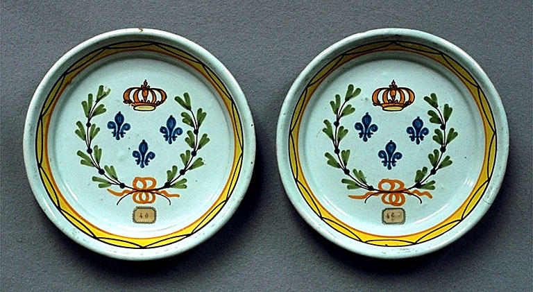 2 assiettes (paire)