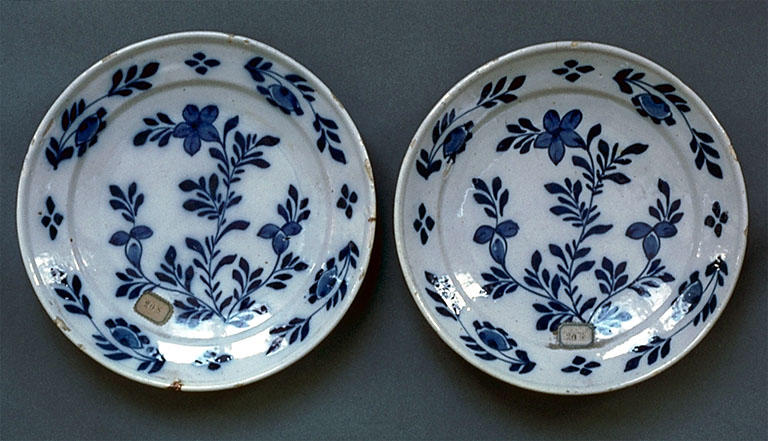 2 assiettes (paire)