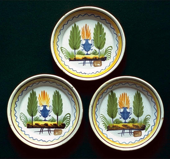 3 assiettes