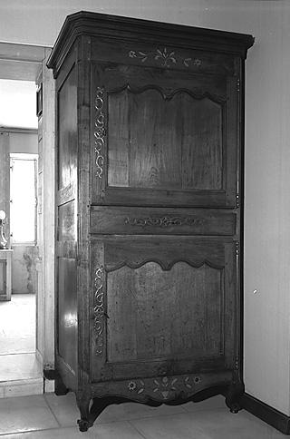 ARMOIRE N°5