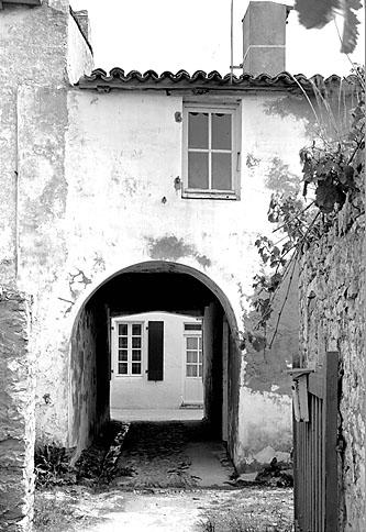 Passage couvert, face arrière